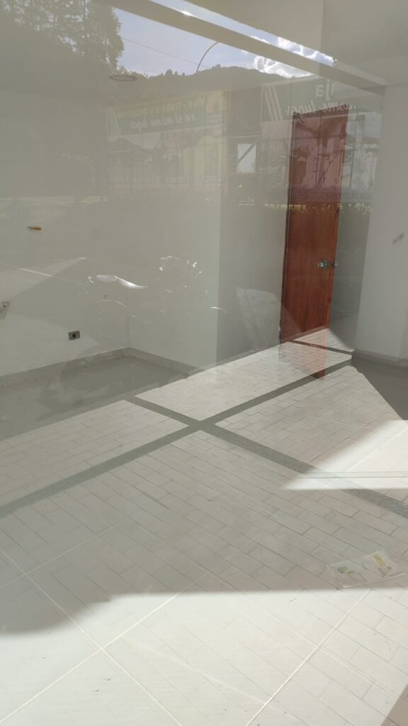 VENTA LOCAL COMERCIAL PROYECTO GIRASOLES DEL TAMBO LA CEJA 2