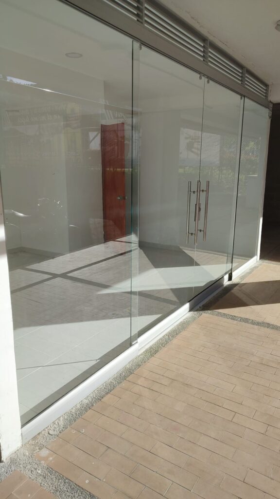 VENTA LOCAL COMERCIAL PROYECTO GIRASOLES DEL TAMBO LA CEJA 3